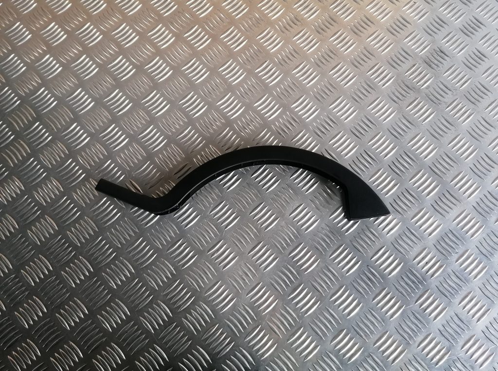 Bagažnieka eņģes uzlika priekš LEXUS IS250 2007 1 Bagažnieka eņģes uzlika priekš LEXUS IS250 2007