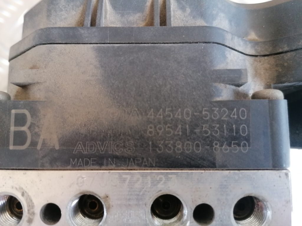 ABS bloks priekš LEXUS IS250 2007 4 ABS bloks priekš LEXUS IS250 2007