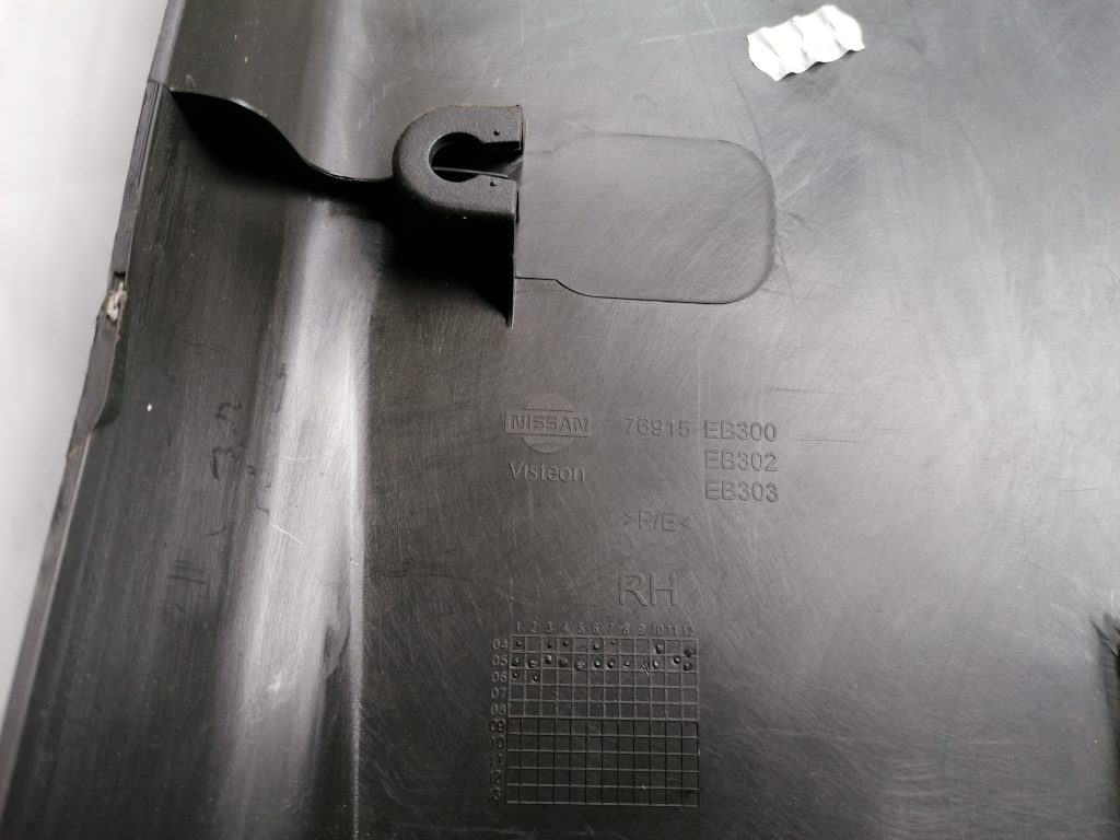 Vidējas salona statnes apdare priekš NISSAN PATHFINDER 2006 3 Vidējas salona statnes apdare priekš NISSAN PATHFINDER 2006