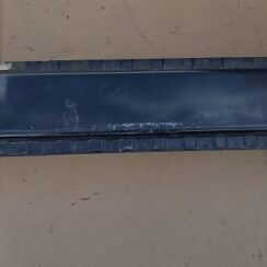 Priekšējā bufera pastiprinātājs priekš VOLVO C30 2008 BLACK