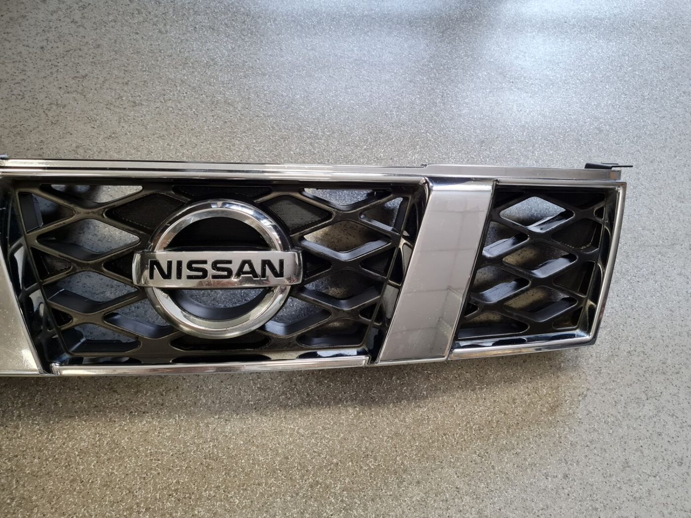 Bufera reste priekš NISSAN X-TRAIL 2007 14 Bufera reste priekš NISSAN X-TRAIL 2007