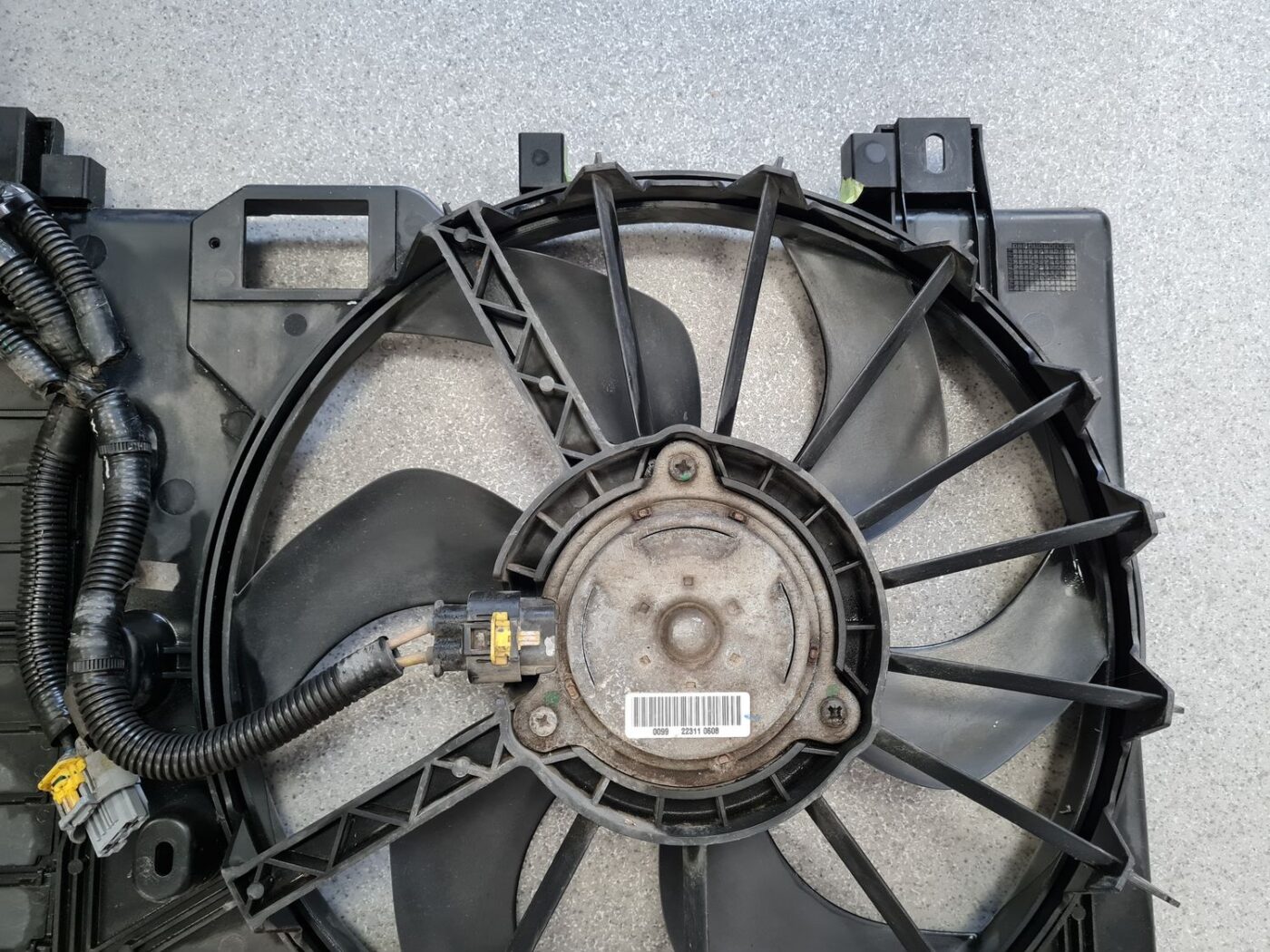 Dzesēšanas radiatora ventilators priekš PEUGEOT 508 2012 10 Dzesēšanas radiatora ventilators priekš PEUGEOT 508 2012