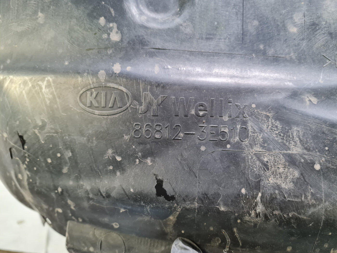 Priekšējais labais paspārns priekš KIA Sorento 2002-2009 868123E510 6 Priekšējais labais paspārns priekš KIA Sorento 2002-2009 868123E510