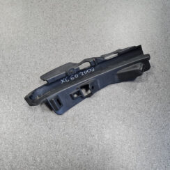 Priekšēja bufera pastiprinātāja kronšteins priekš VOLVO XC60 2009