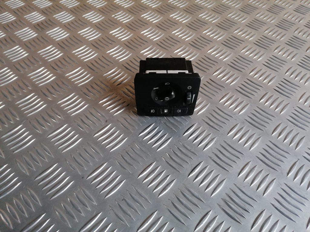 Gaismas slēdzis priekš VOLVO C30 2008 TURQUOISE 2 Gaismas slēdzis priekš VOLVO C30 2008 TURQUOISE