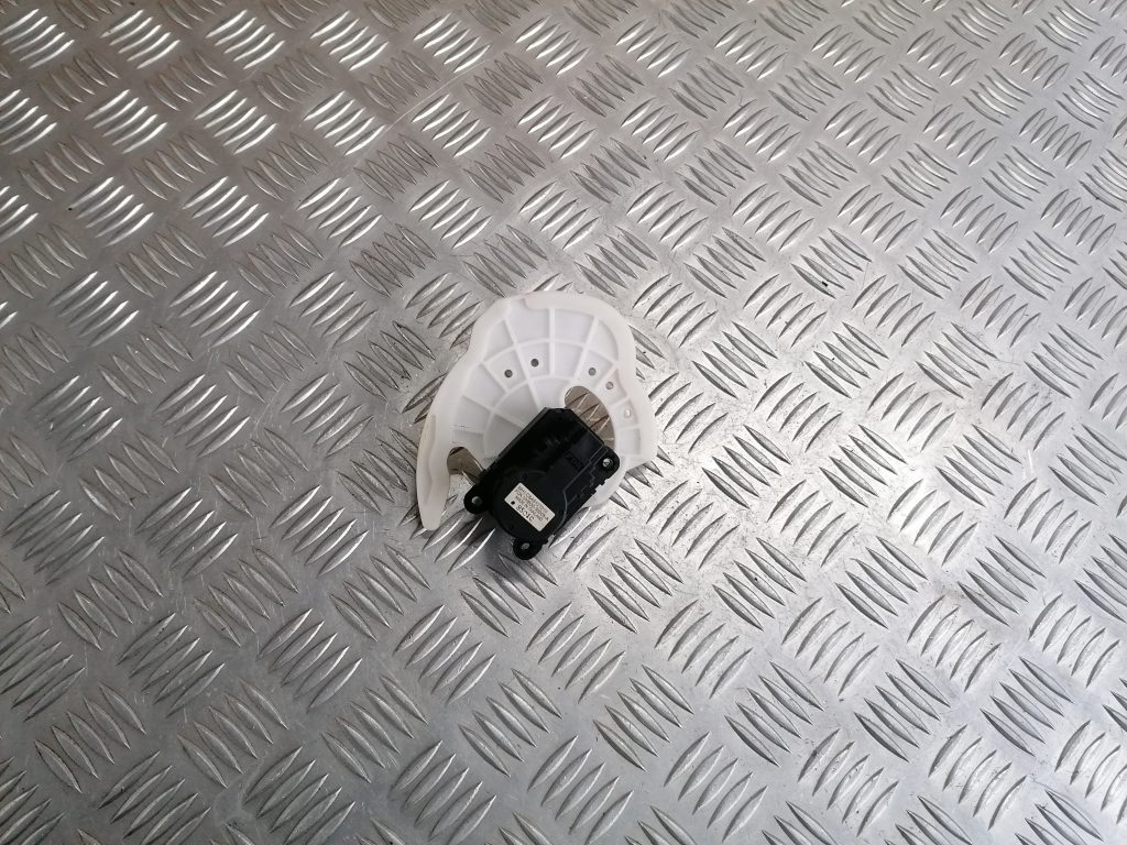 Apsildes sistēmas aktuators priekš CITROEN C-CROSSER 2009