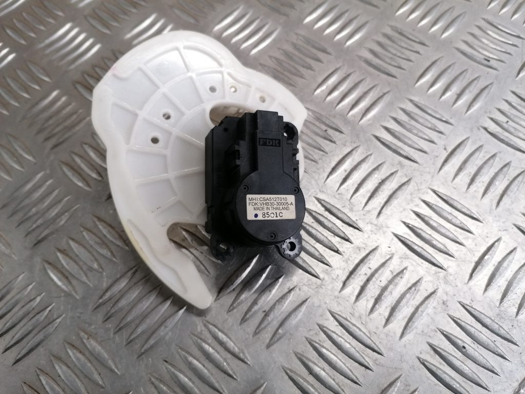 Apsildes sistēmas aktuators priekš CITROEN C-CROSSER 2009