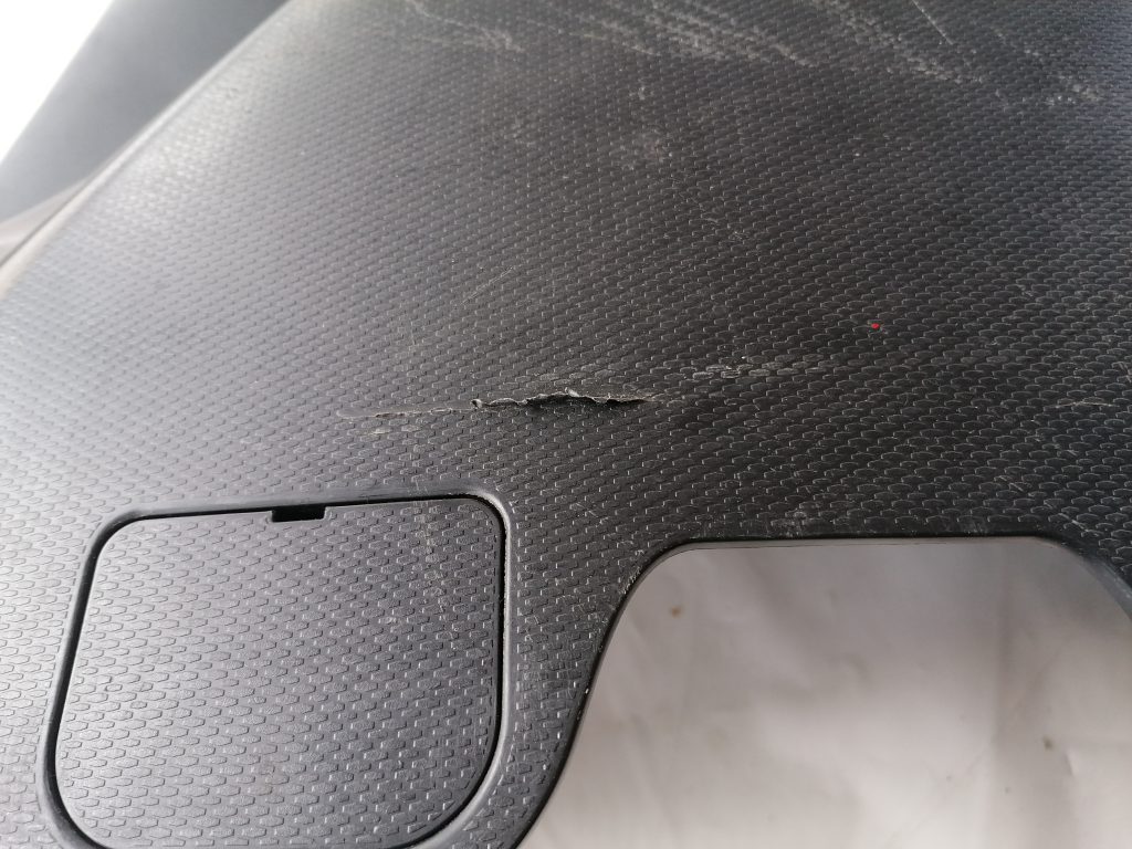 Bagāžnieka nodalījuma sānu apdare priekš CITROEN C-CROSSER 2009 4 Bagāžnieka nodalījuma sānu apdare priekš CITROEN C-CROSSER 2009