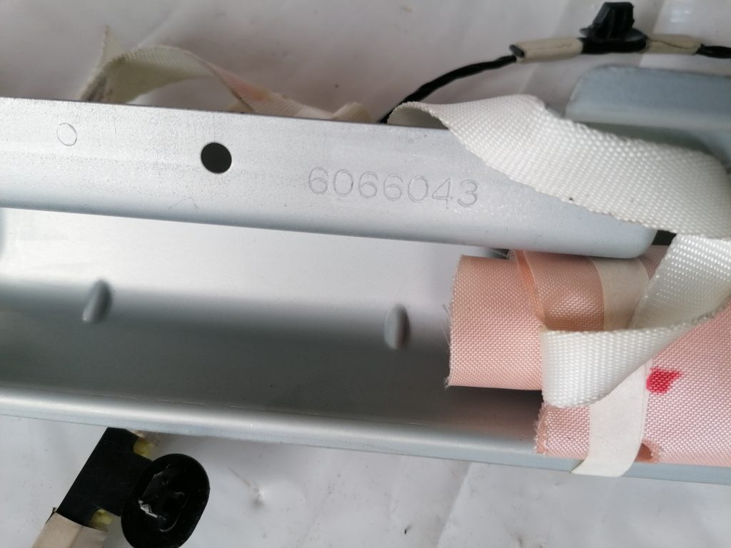 Griestu drošības spilvens, pa kreisi priekš CITROEN C-CROSSER 2009 3 Griestu drošības spilvens, pa kreisi priekš CITROEN C-CROSSER 2009