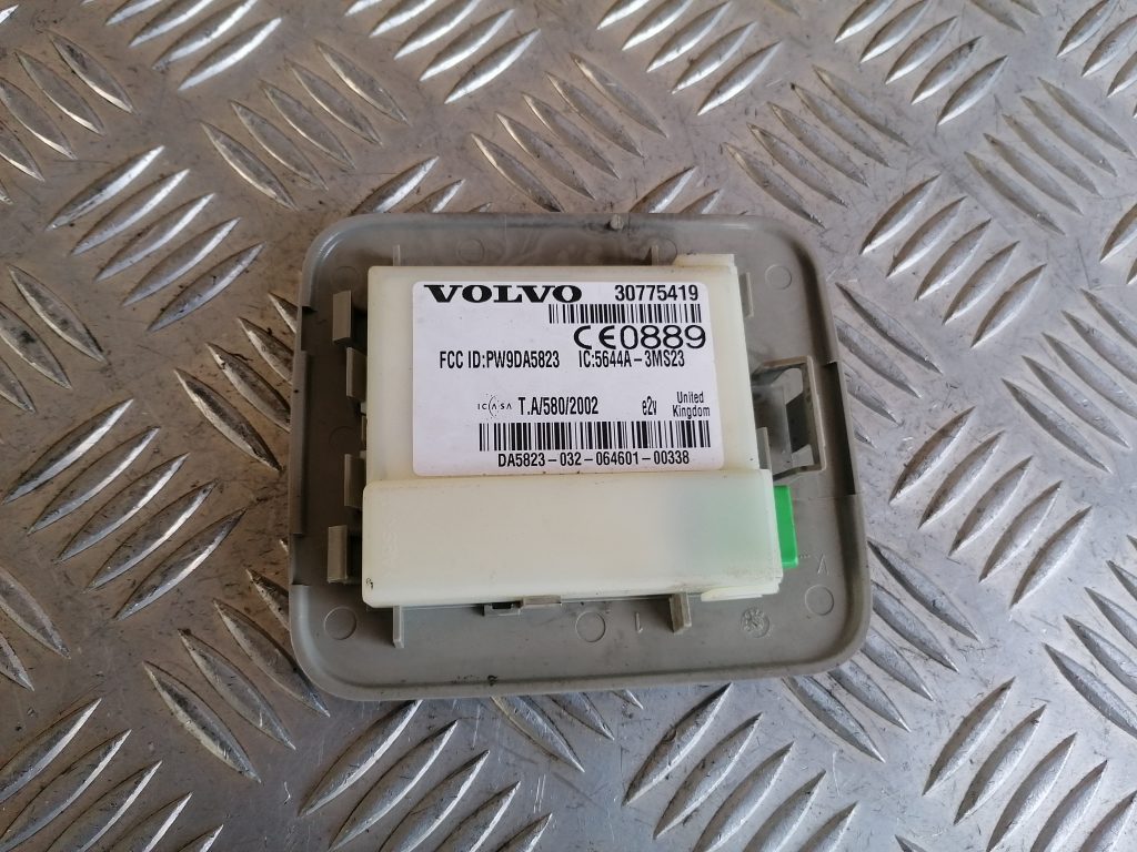 Signalizācijas vadības bloks priekš VOLVO XC70 2007