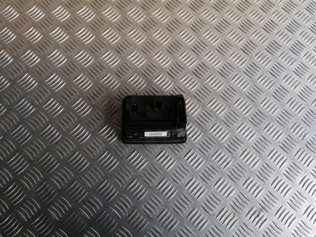 Pelnu trauks priekš VOLVO XC70 2007