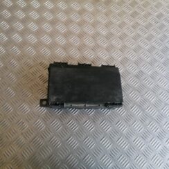 Drošinātāju bloks priekš OPEL ASTRA H 2005