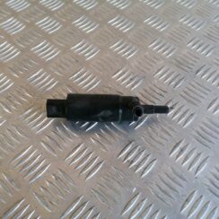 Mazgātāja šķidruma sūknis priekš VW GOLF VARIANT 2012