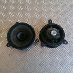 Durvju skaļrunis, apakšā priekš SUBARU LEGACY 2009