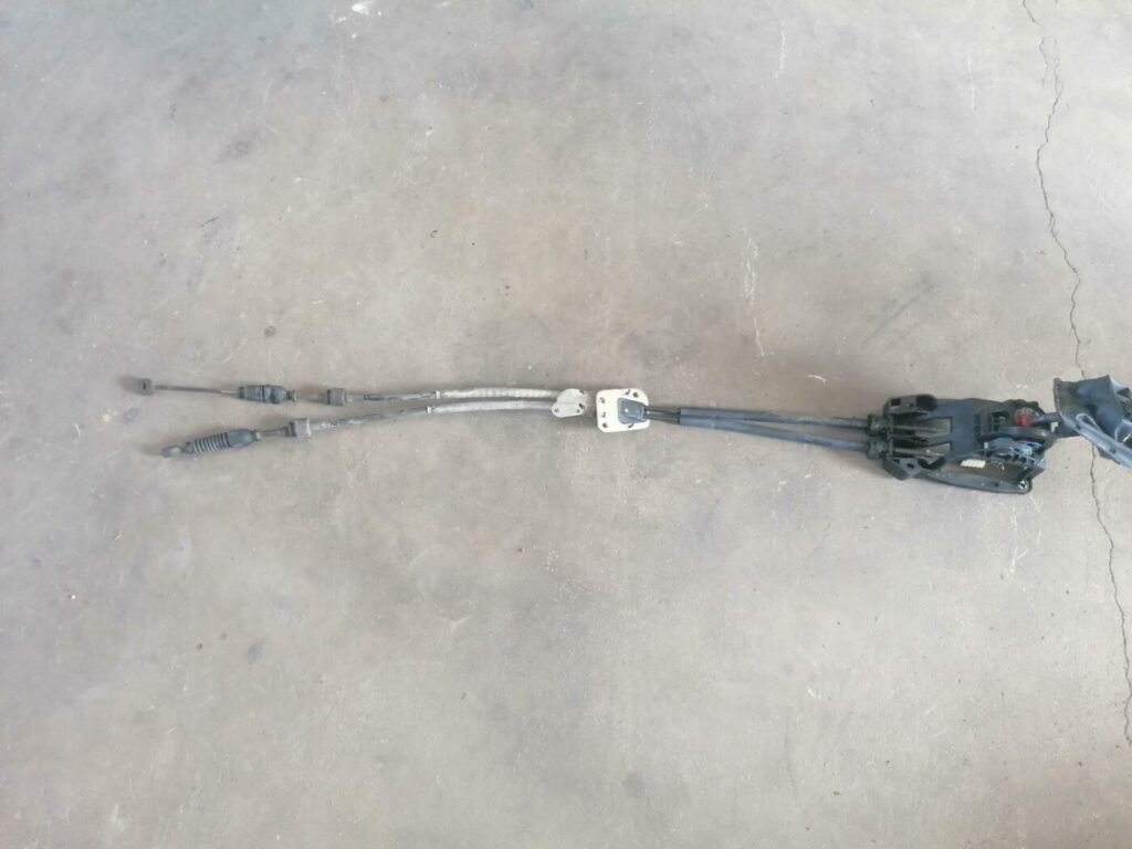 Ātrumu pārslēgšanas slēdzis priekš TOYOTA AVENSIS 2007 2 Ātrumu pārslēgšanas slēdzis priekš TOYOTA AVENSIS 2007