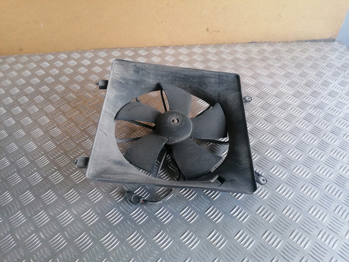 Dzesēšanas radiatora ventilators priekš HONDA CR-V 2006 2 Dzesēšanas radiatora ventilators priekš HONDA CR-V 2006