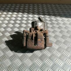 Aizmugurējais labais suports priekš AUDI A6 2008