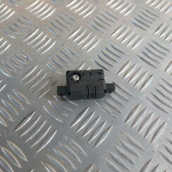 Antenas pastiprinātāja bloks priekš BMW 520D F11 2011 TOURING