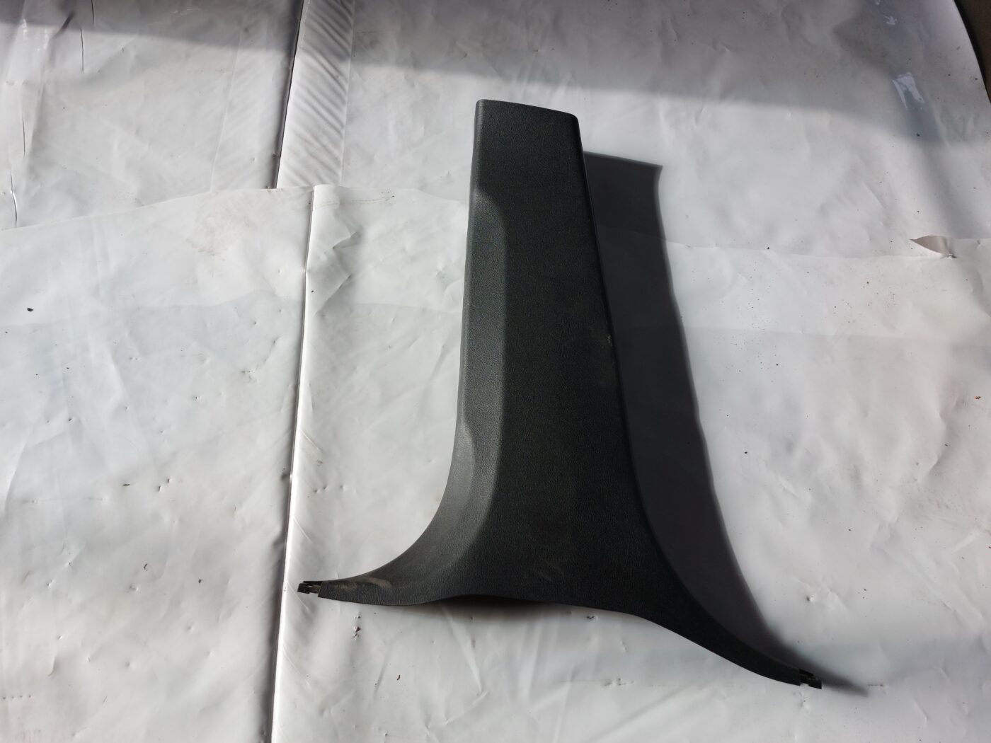 Vidējas salona statnes apdare priekš HONDA CIVIC 2006 1 Vidējas salona statnes apdare priekš HONDA CIVIC 2006