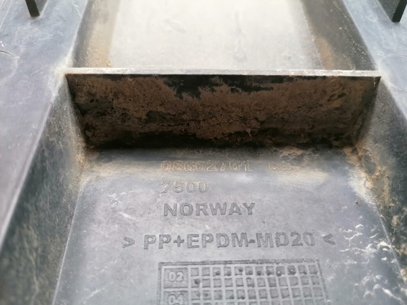 Aizmugurējā bufera pastiprinātājs priekš VOLVO S80 2004 3 Aizmugurējā bufera pastiprinātājs priekš VOLVO S80 2004