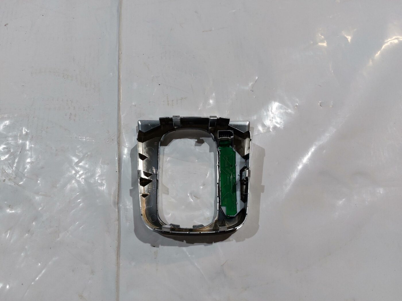 Ātrumu pārslēgšanas vadības panelis priekš VW JETTA 2008 2 Ātrumu pārslēgšanas vadības panelis priekš VW JETTA 2008