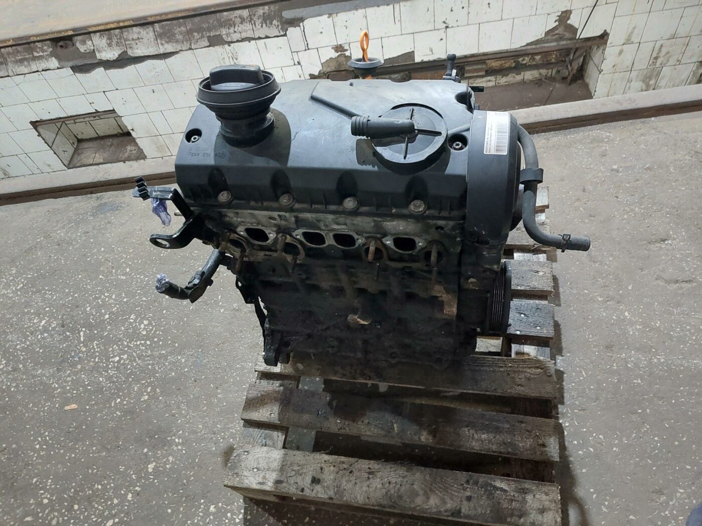 Dzinējs priekš VW JETTA 2008 2 Dzinējs priekš VW JETTA 2008