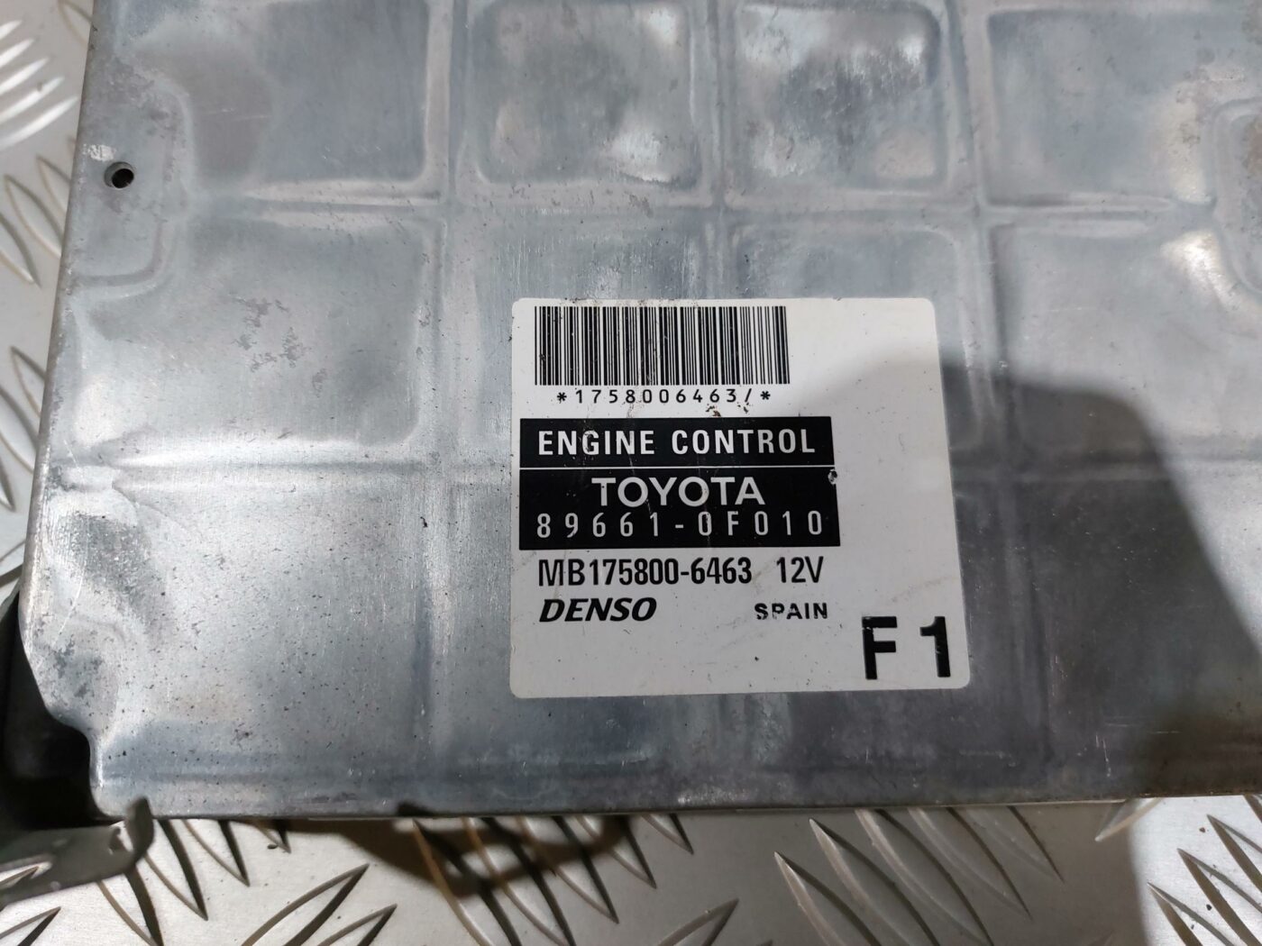 Dzinēja vadības bloks priekš TOYOTA COROLLA VERSO 2006 3 Dzinēja vadības bloks priekš TOYOTA COROLLA VERSO 2006