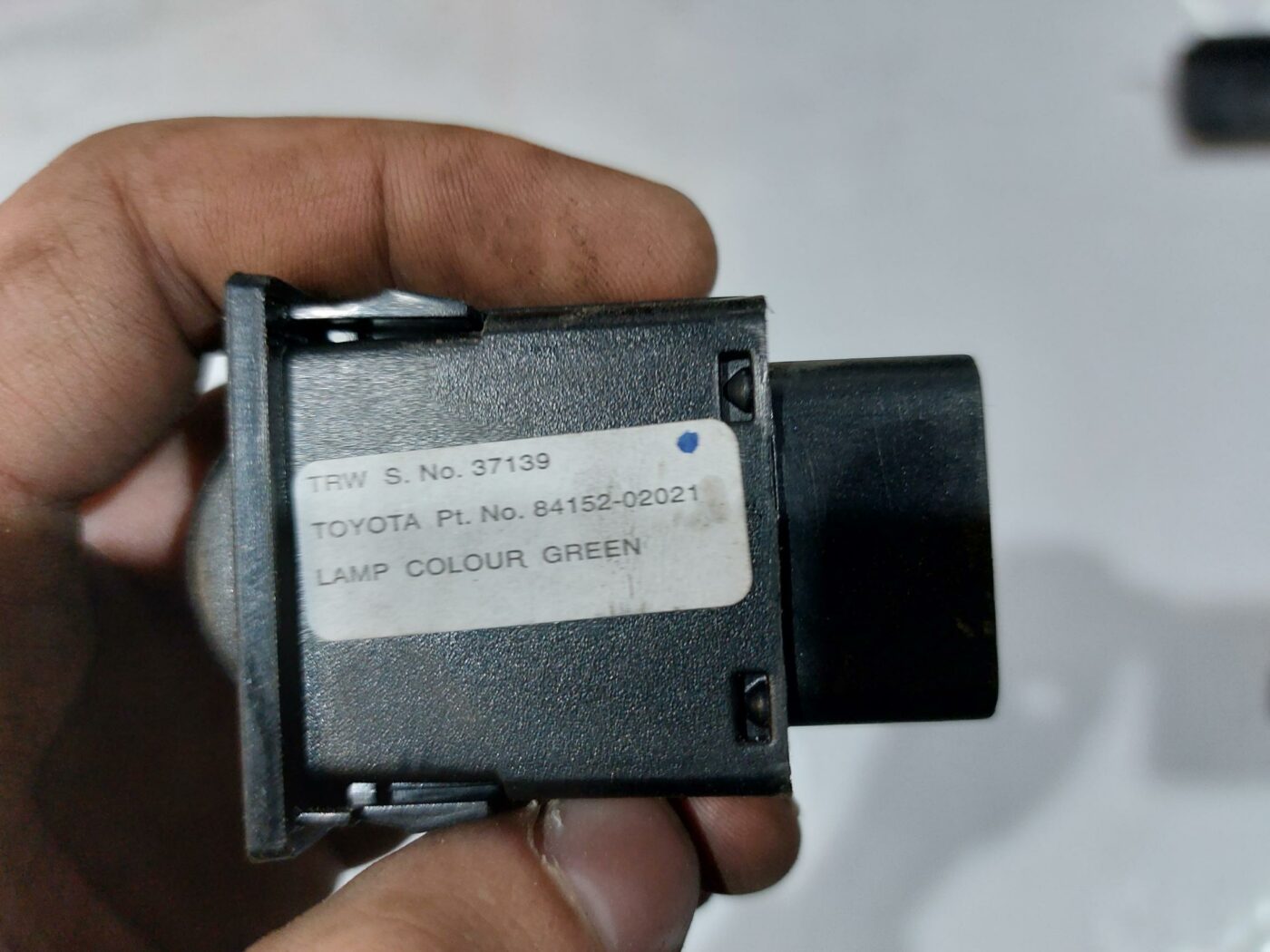 Lukturu augstuma regulēšanas poga priekš TOYOTA COROLLA VERSO 2006 3 Lukturu augstuma regulēšanas poga priekš TOYOTA COROLLA VERSO 2006