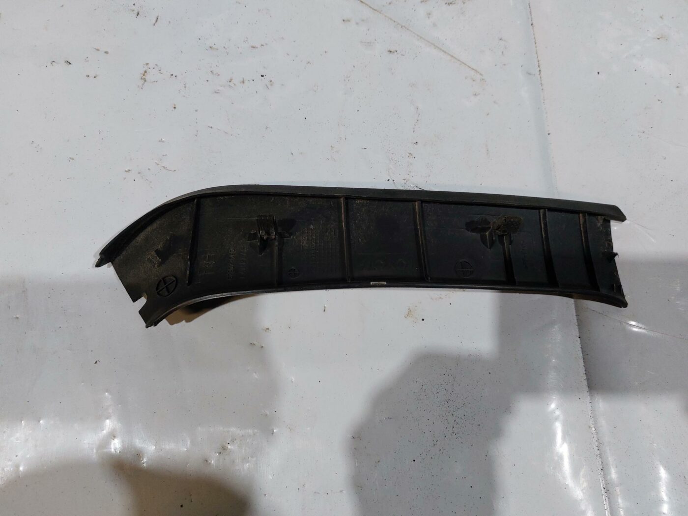 Bagāžnieka vāka apdare priekš TOYOTA COROLLA VERSO 2006 2 Bagāžnieka vāka apdare priekš TOYOTA COROLLA VERSO 2006