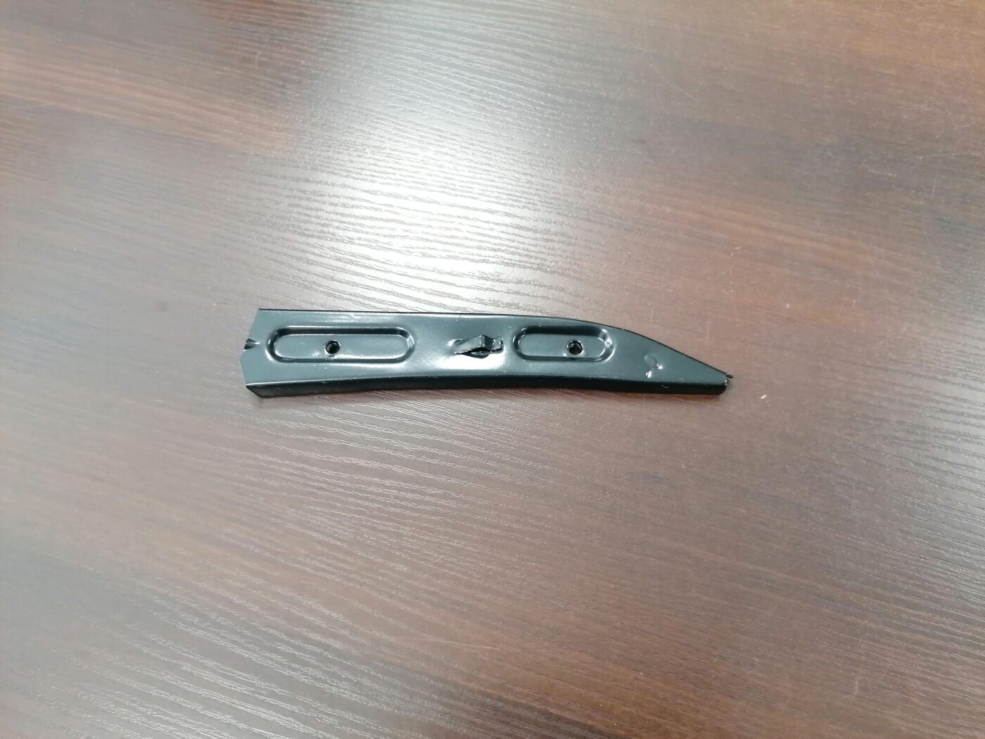 Priekšēja bufera kronšteins priekš ŠKODA FABIA 2008 1 Priekšēja bufera kronšteins priekš ŠKODA FABIA 2008