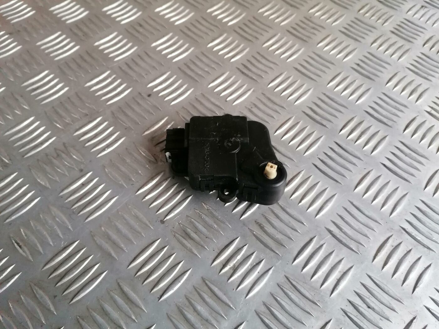 Apsildes sistēmas aktuators priekš FORD GALAXY 2005