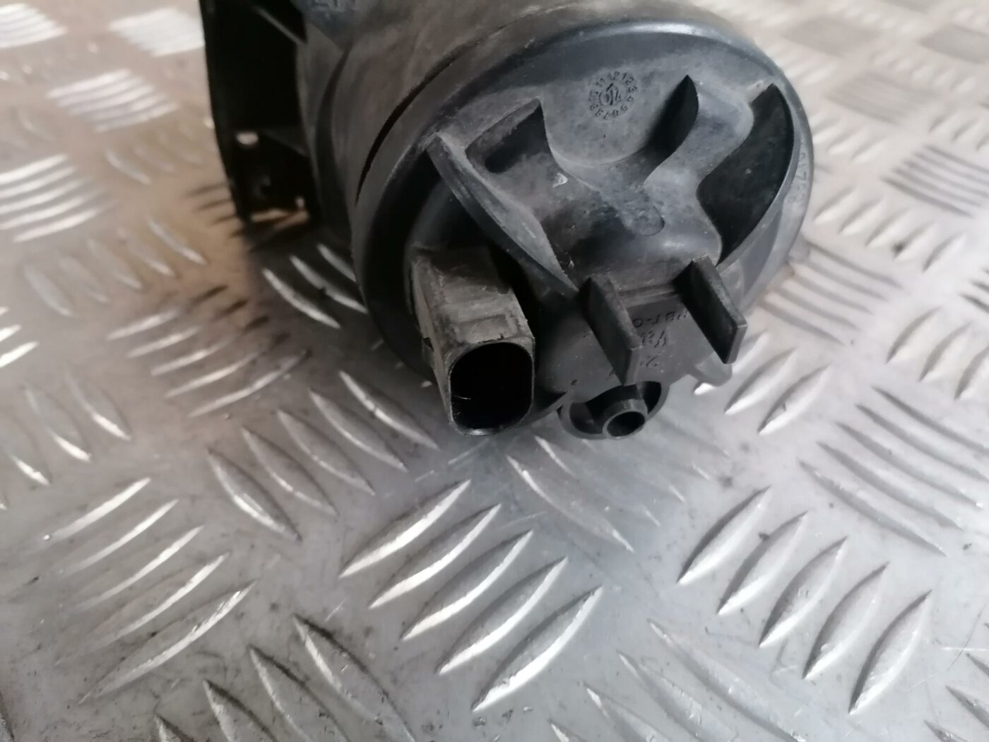 Miglas lukturis priekšā pa kreisi priekš FORD GALAXY 2005 4 Miglas lukturis priekšā pa kreisi priekš FORD GALAXY 2005