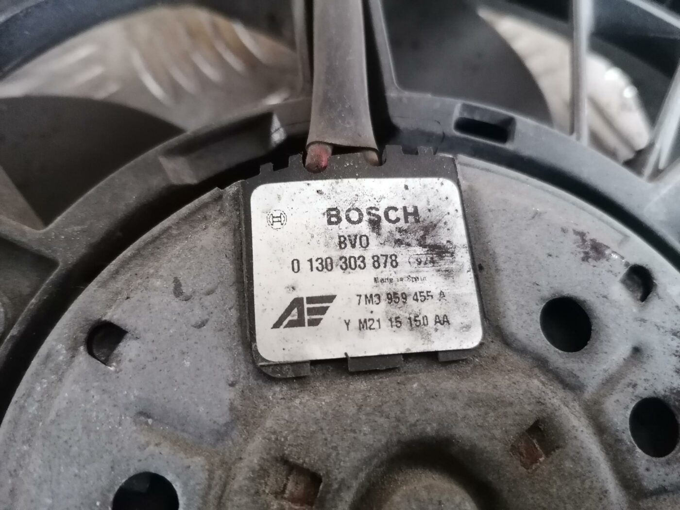 Dzesēšanas radiatora ventilators priekš FORD GALAXY 2005 4 Dzesēšanas radiatora ventilators priekš FORD GALAXY 2005