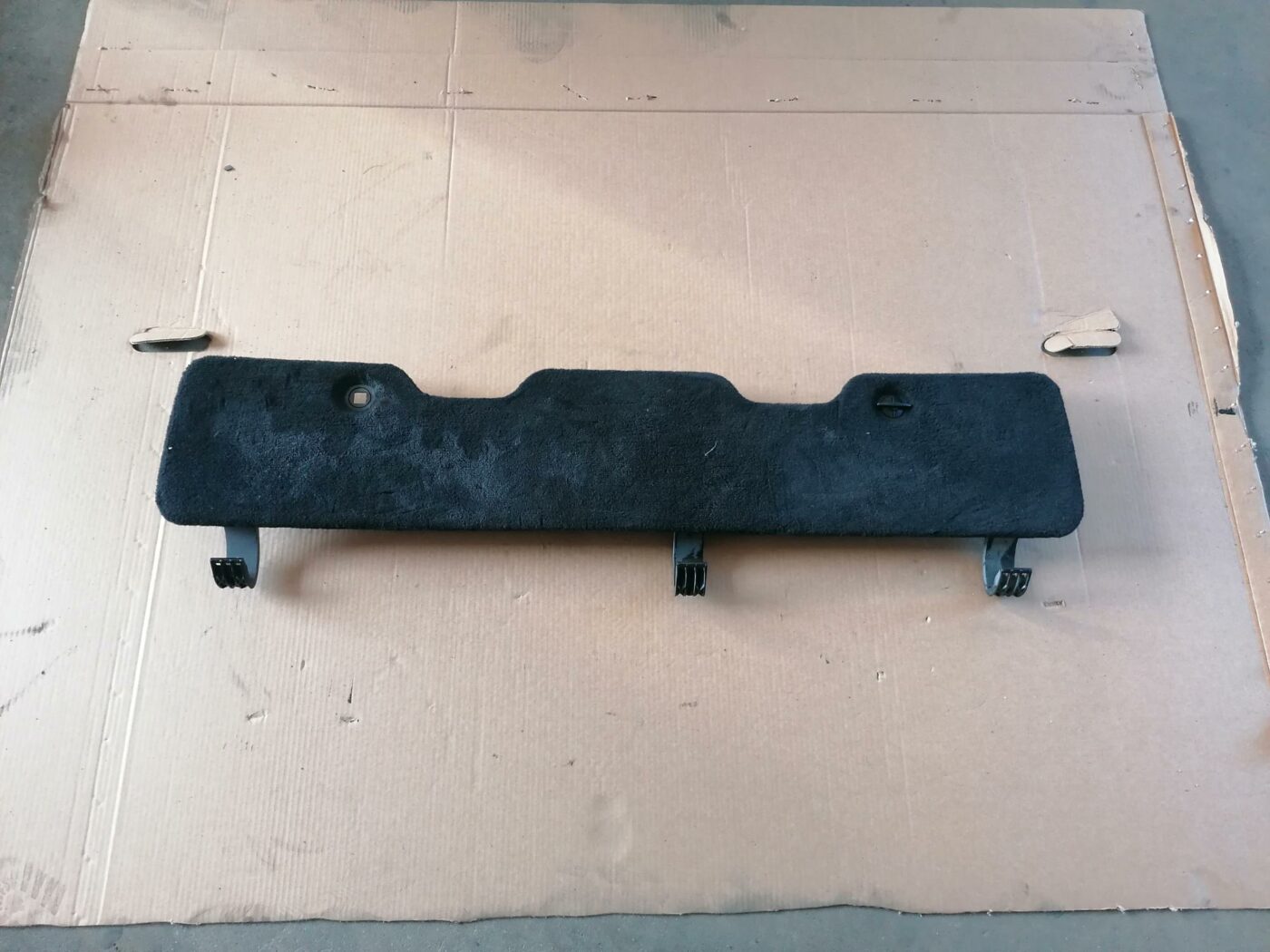 Bagāžnieka grīdas daļa priekš BMW 530D E39 2001 TOURING 1 Bagāžnieka grīdas daļa priekš BMW 530D E39 2001 TOURING