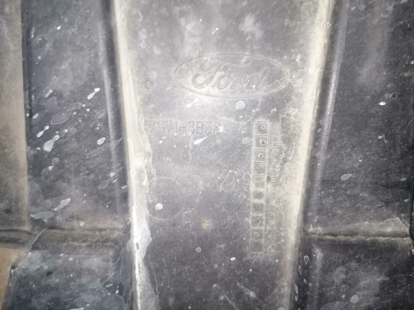 Priekšēja bufera aizsargs priekš FORD MONDEO 2007 3 Priekšēja bufera aizsargs priekš FORD MONDEO 2007