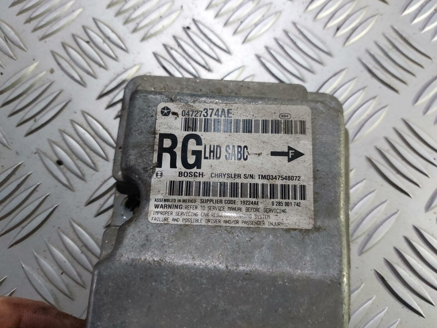 Drošības spilvena vadības bloks priekš CHRYSLER VOYAGER 2006 4 Drošības spilvena vadības bloks priekš CHRYSLER VOYAGER 2006