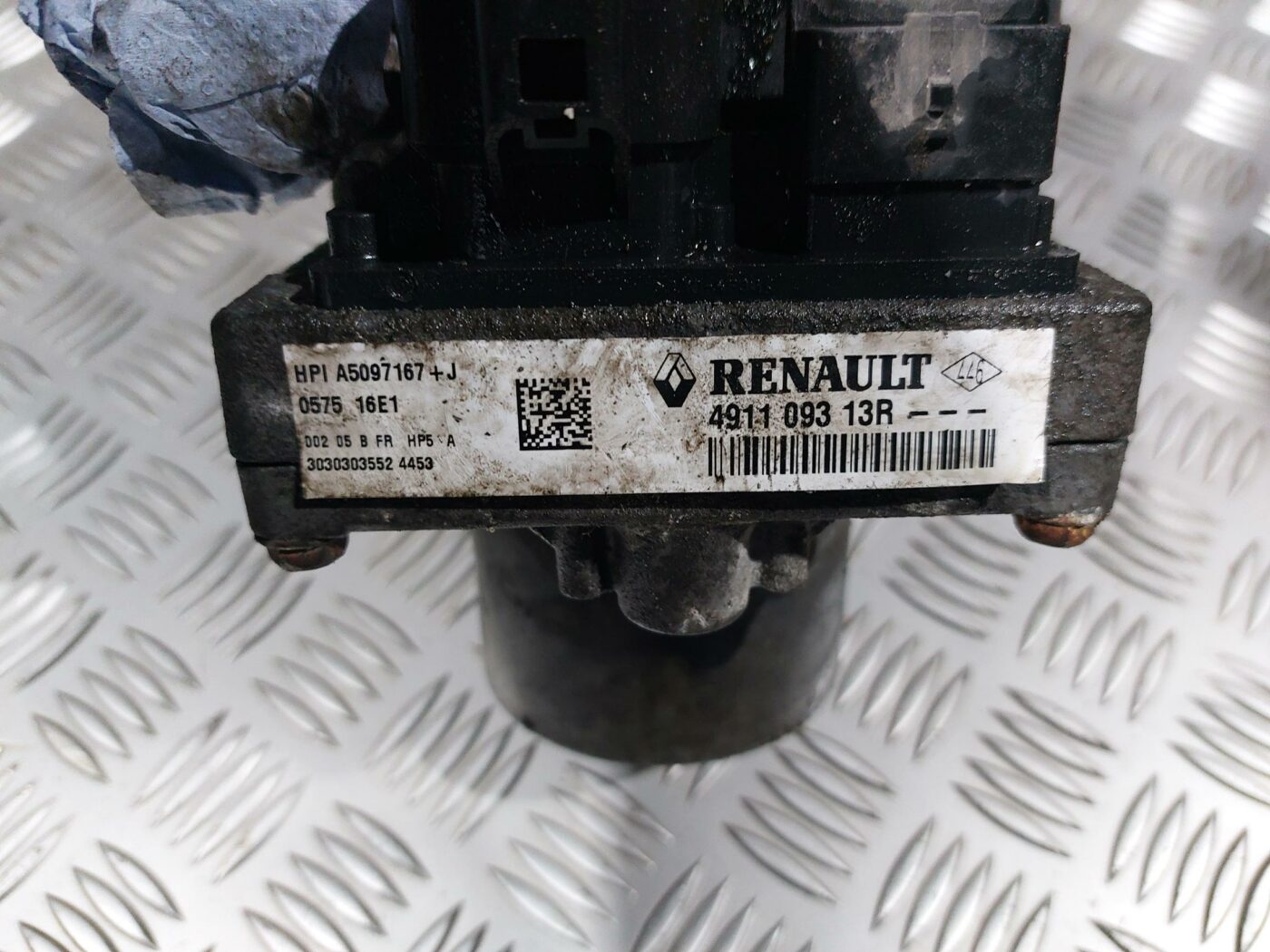 Hidrauliskais pastiprinātājs priekš RENAULT LAGUNA 2011 4 Hidrauliskais pastiprinātājs priekš RENAULT LAGUNA 2011