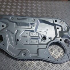 Stikla pacelšanas mehānisma panele priekš VOLVO S40 2004 Black