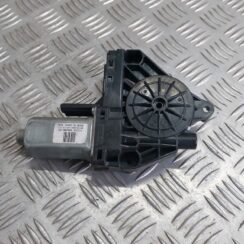 Elektrisko stiklu motors priekš VOLVO V60 2012