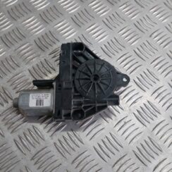 Elektrisko stiklu motors priekš VOLVO V60 2012