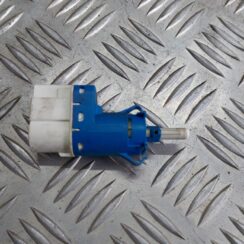 Bremžu signāla slēdzis priekš VOLVO V60 2012