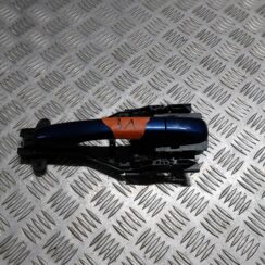 Aizmugurējais kreisais durvju rokturis priekš VOLVO V60 2012