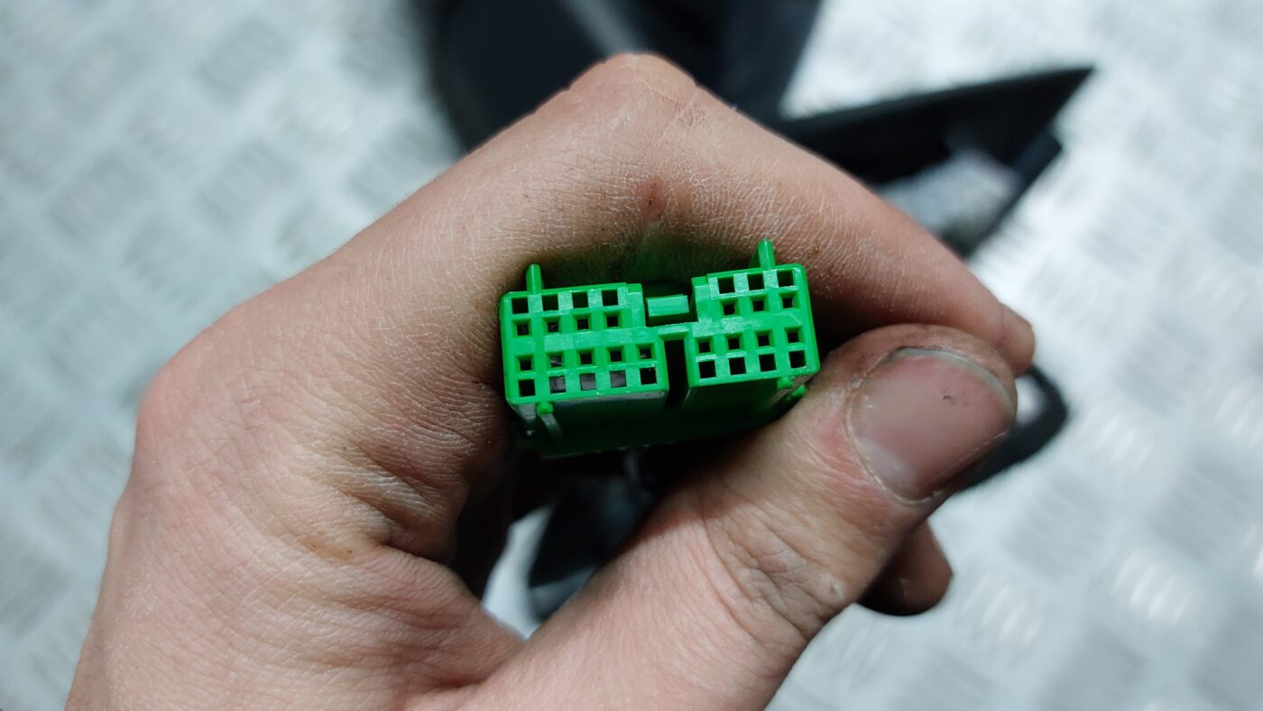 Ārējais spogulis, pa kreisi priekš VOLVO V60 2012 5 Ārējais spogulis, pa kreisi priekš VOLVO V60 2012