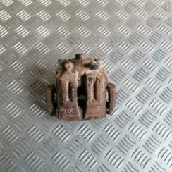 Aizmugurējais kreisais suports priekš BMW 123 E87 2008 BLACK