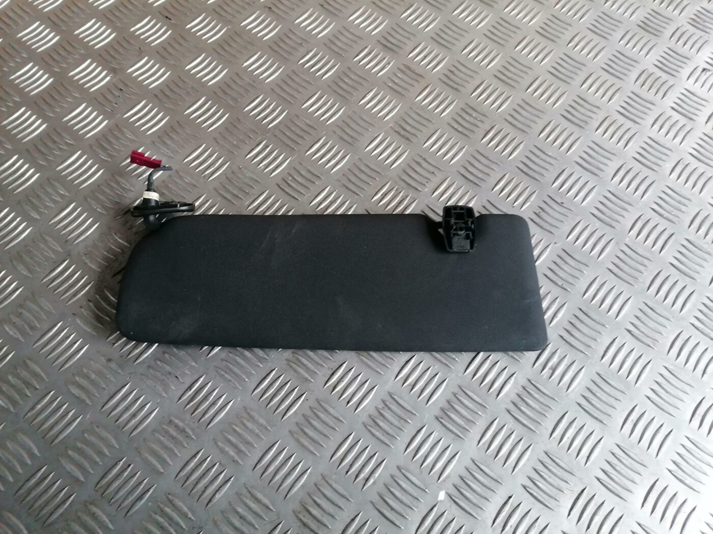 Saules aizsargs priekš BMW 123 E87 2008 BLACK 2 Saules aizsargs priekš BMW 123 E87 2008 BLACK