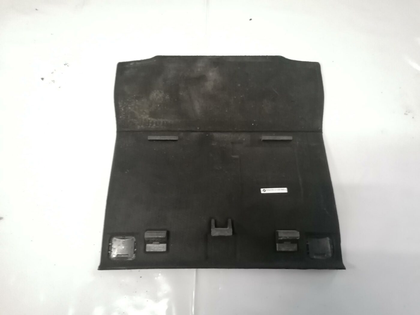 Bagāžnieka grīda priekš BMW 123 E87 2008 BLACK 2 Bagāžnieka grīda priekš BMW 123 E87 2008 BLACK