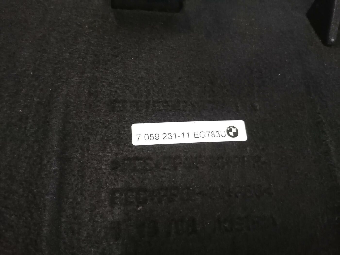 Bagāžnieka grīda priekš BMW 123 E87 2008 BLACK 3 Bagāžnieka grīda priekš BMW 123 E87 2008 BLACK