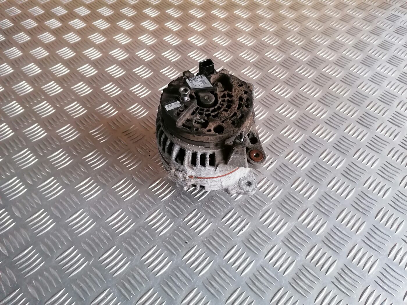 Ģenerators priekš ŠKODA OCTAVIA 2006 2 Ģenerators priekš ŠKODA OCTAVIA 2006