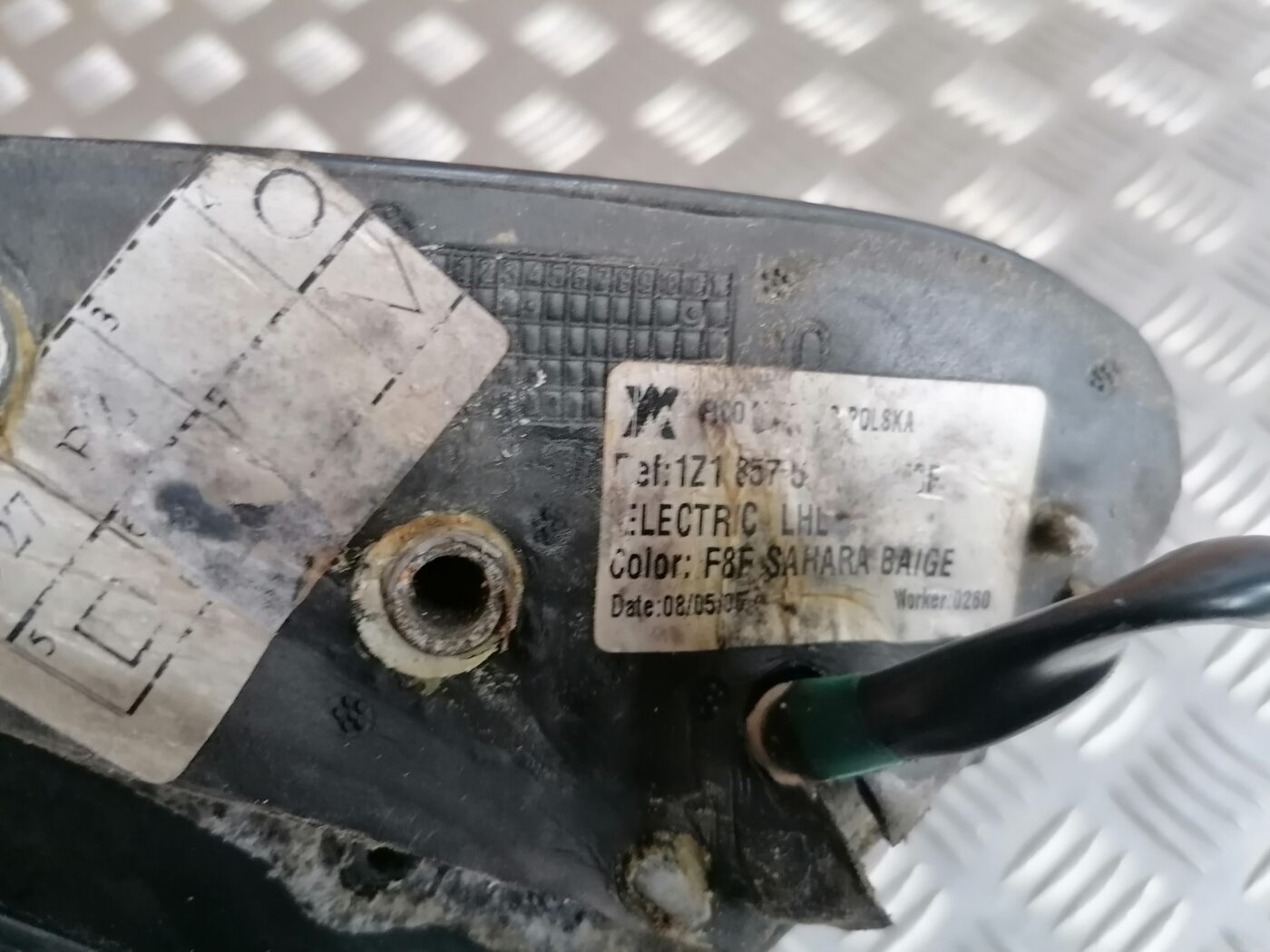 Ārējais spogulis, pa kreisi priekš ŠKODA OCTAVIA 2006