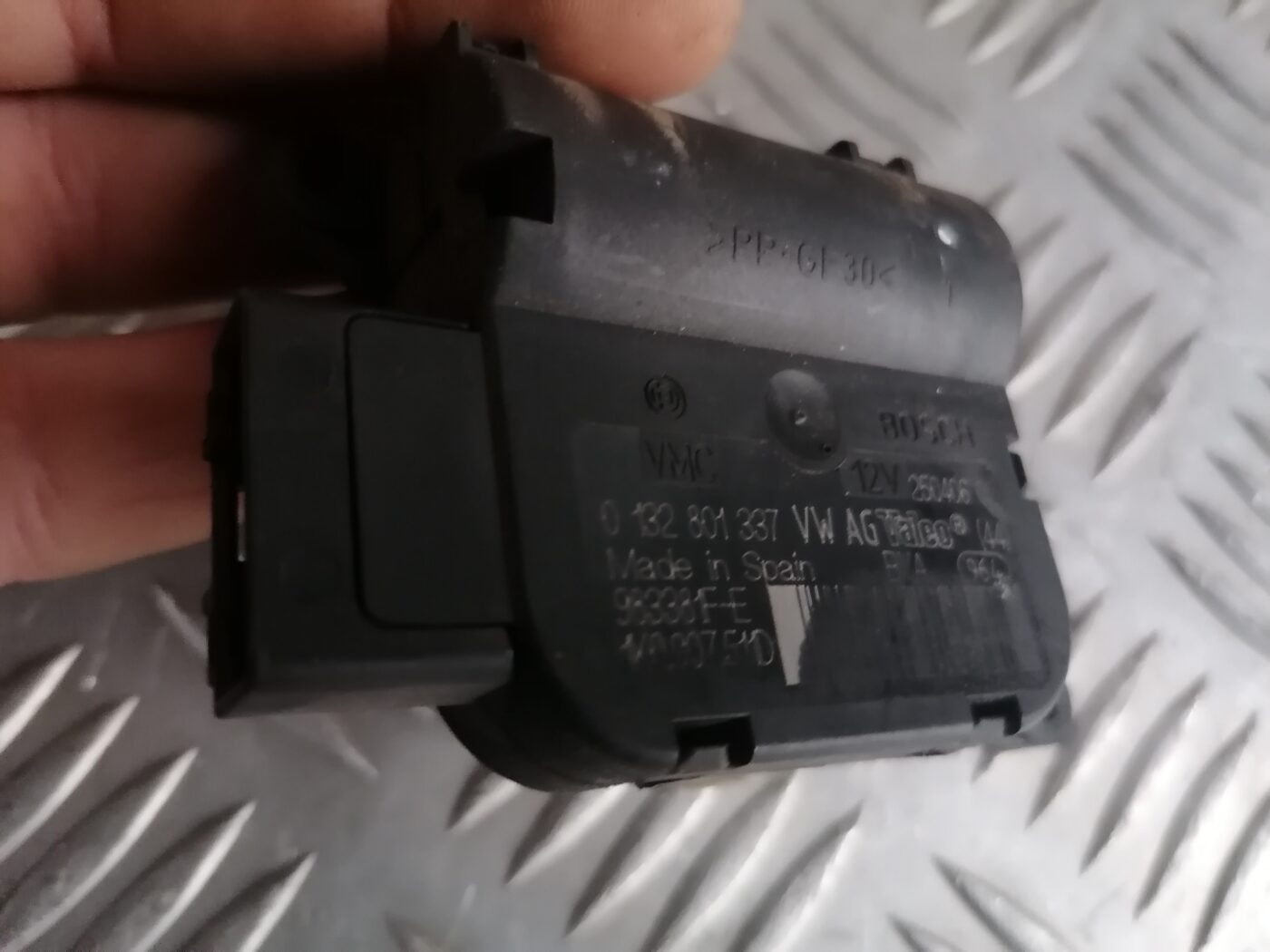 Apsildes sistēmas aktuators priekš ŠKODA OCTAVIA 2006